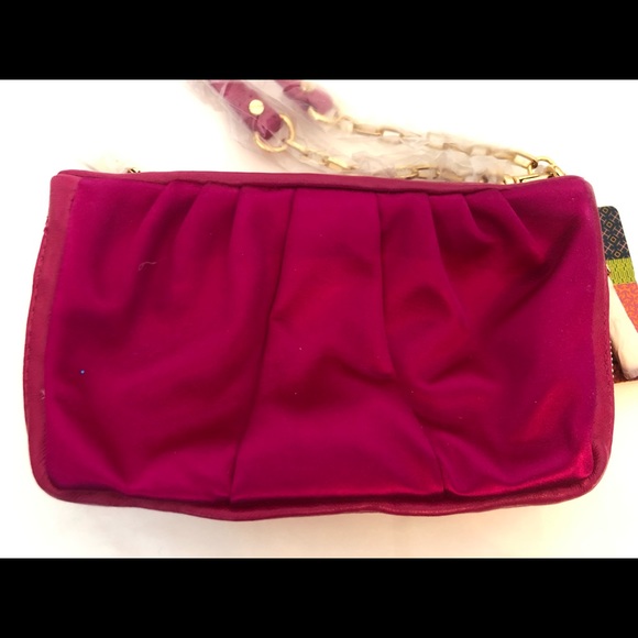 NWT Tory Burch Silk Madelyn Wristlet - Fuschia - Picture 5 of 5